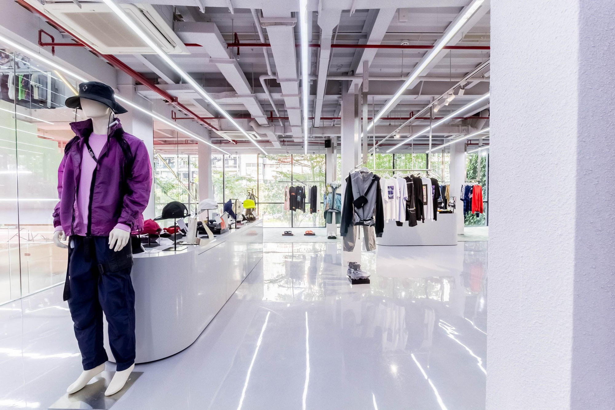 labels: khai trương cửa hàng thời trang cao cấp đa thương hiệu 1.700m2 tại phố đi bộ - Ảnh 2.