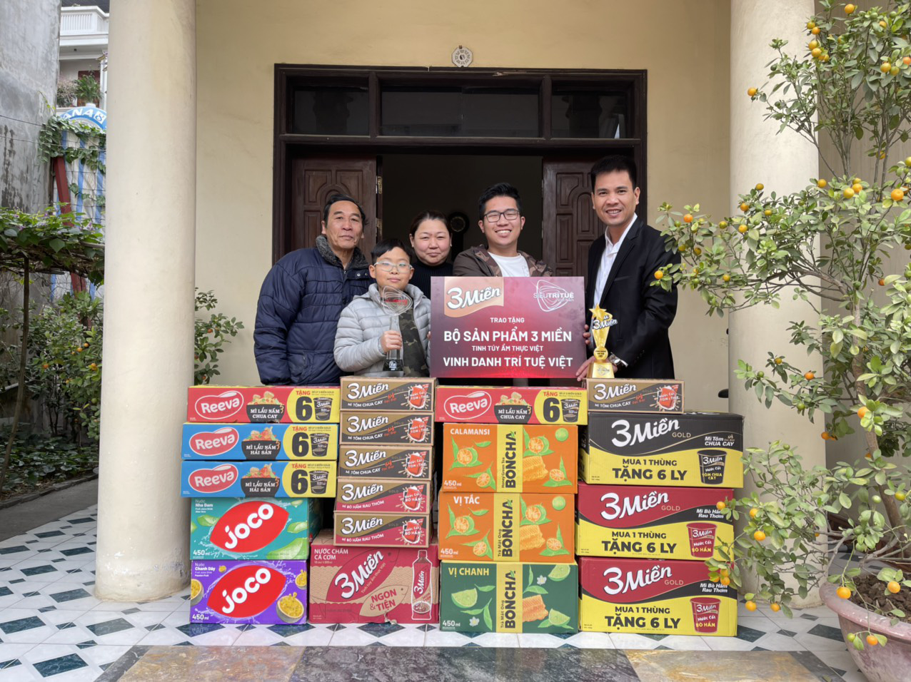 Bất ngờ khi tới thăm nhà các thí sinh Biệt đội Siêu Trí Tuệ Việt Nam mùa 2 - Ảnh 9. Bất ngờ khi tới thăm nhà các thí sinh Biệt đội Siêu Trí Tuệ Việt Nam mùa 2 - Ảnh 9.
