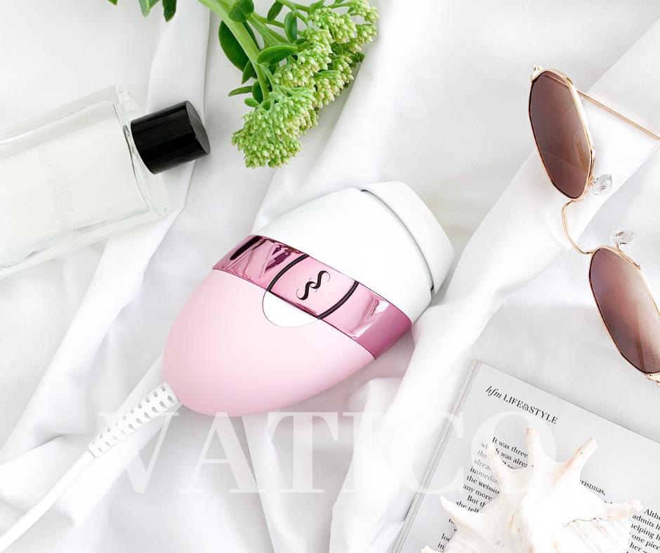 Châu Bùi bật mí “bảo bối” làm đẹp mới - Máy triệt lông Smoothskin Bare+ Pinkz - Ảnh 2.