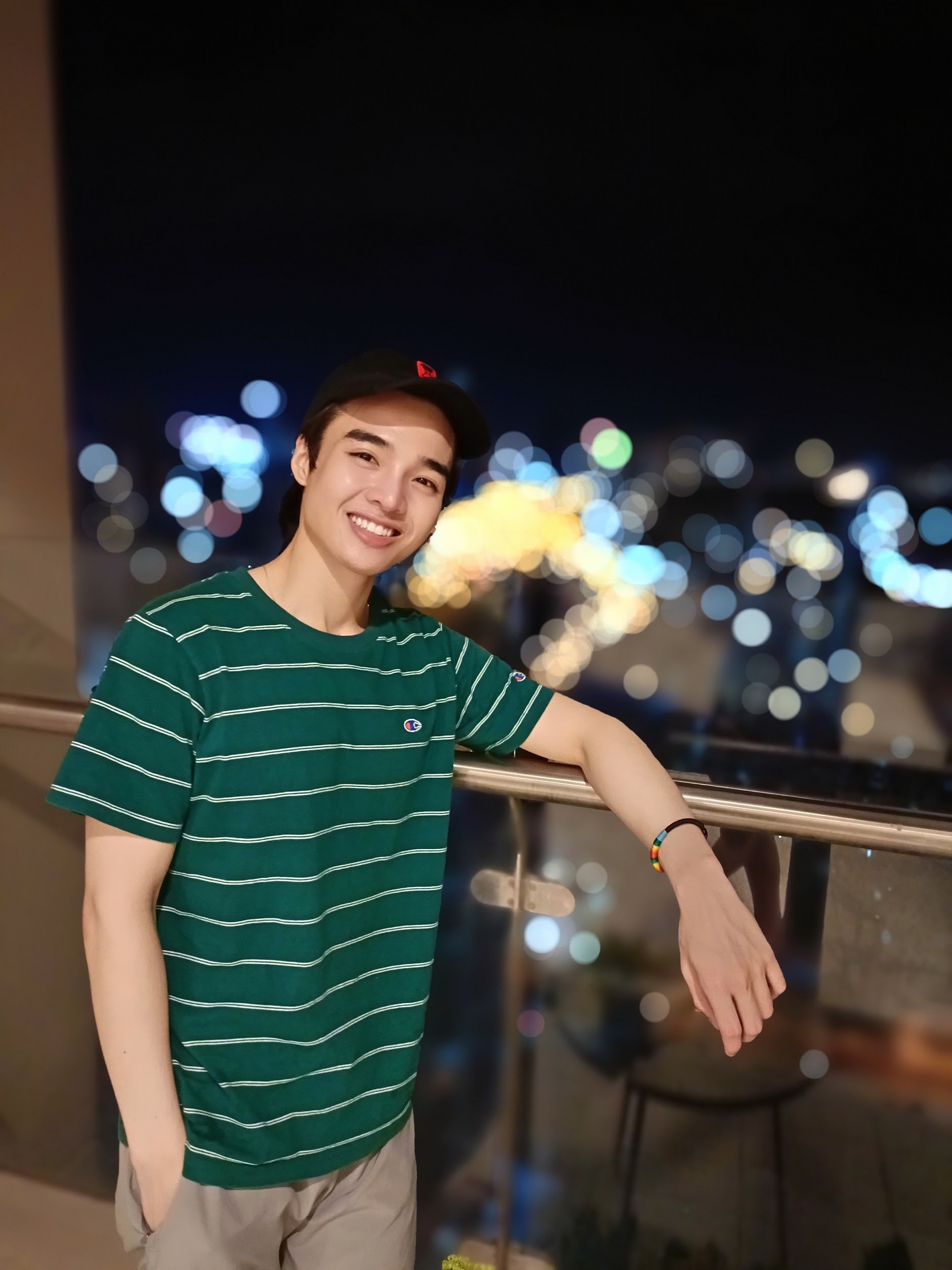 Vào mà xem cách người chơi hệ 5G giải trí, tưởng vô lý nhưng thuyết phục vô cùng! - Ảnh 4. Vào mà xem cách người chơi hệ 5G giải trí, tưởng vô lý nhưng thuyết phục vô cùng! - Ảnh 4.