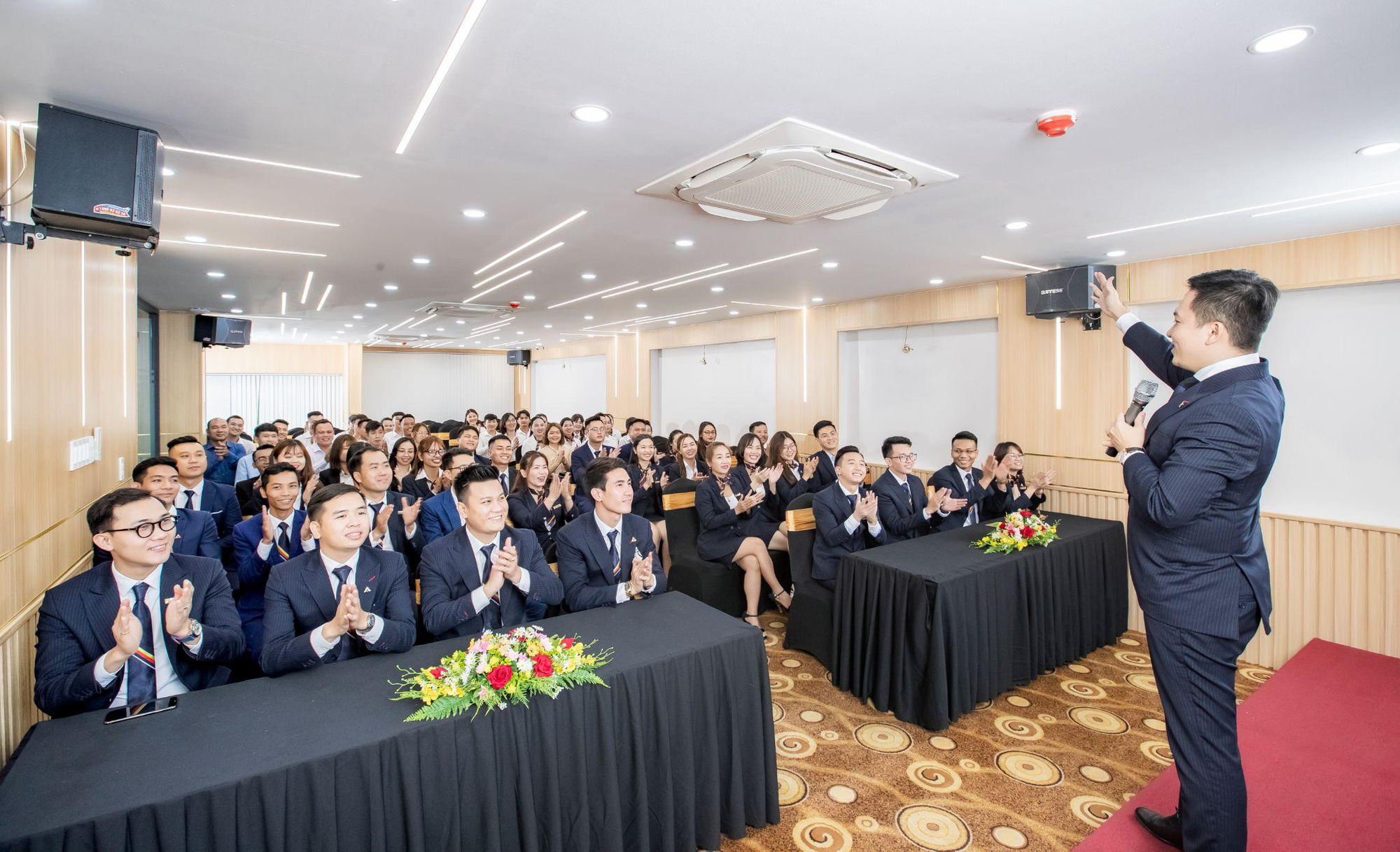 Hưng Vượng Holdings - Tập đoàn kiến tạo giá trị chắp cánh tinh hoa - Ảnh 3. Hưng Vượng Holdings - Tập đoàn kiến tạo giá trị chắp cánh tinh hoa - Ảnh 3.
