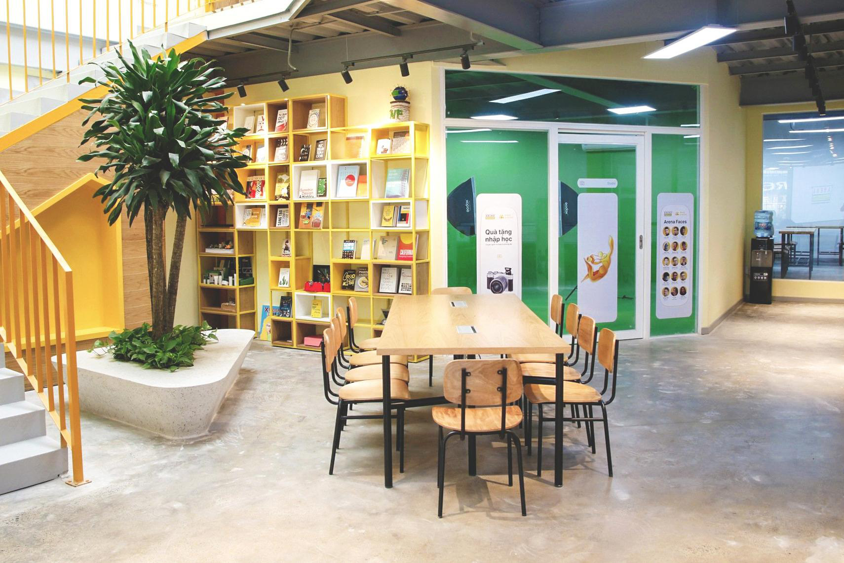 Arena Multimedia khai trương cơ sở thứ 6 Tân Kỳ Tân Quý: Vươn lên và tỏa sáng - Ảnh 1. Arena Multimedia khai trương cơ sở thứ 6 Tân Kỳ Tân Quý: Vươn lên và tỏa sáng - Ảnh 1.