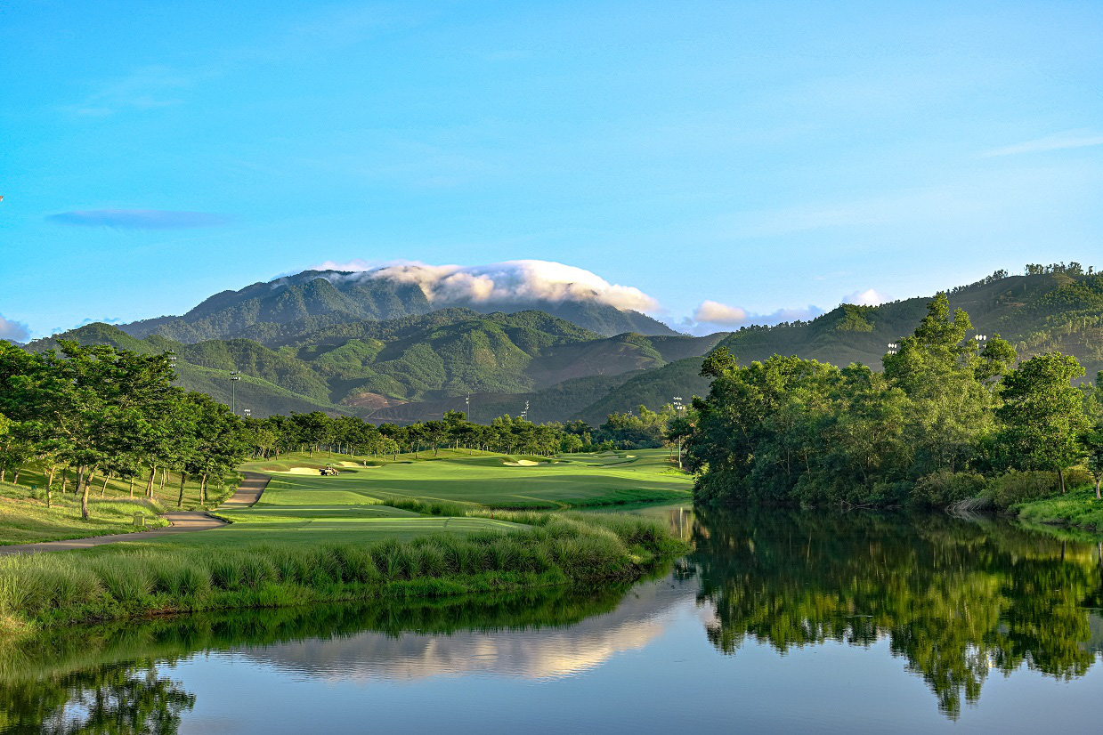 Ba Na Hills Golf Club 5 năm liền nhận cú đúp giải World Golf Awards - Ảnh 1.