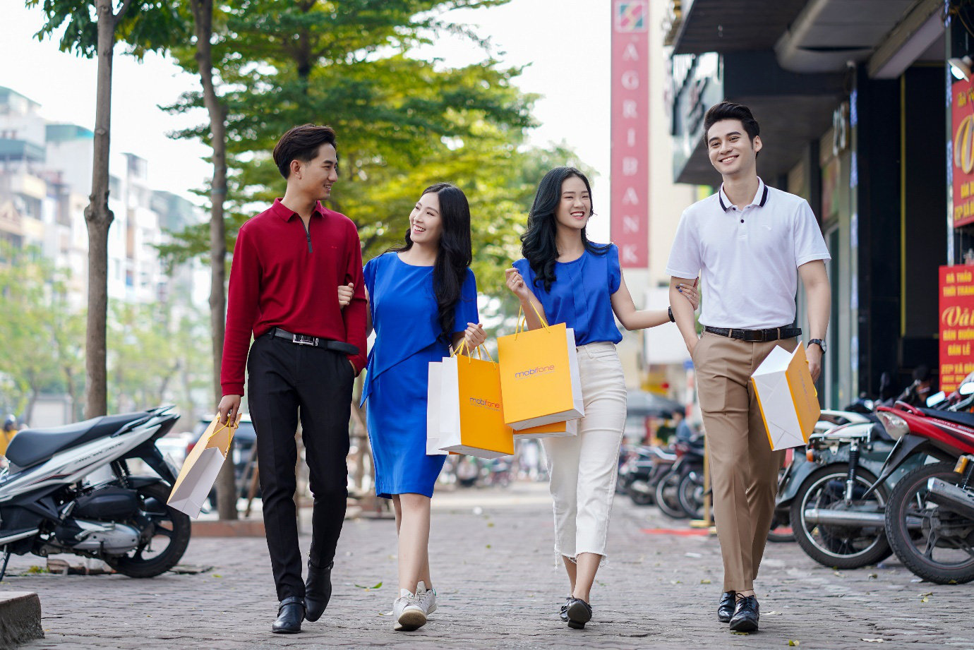 Mobifone chính thức triển khai thí điểm Mobile Money - Ảnh 1. Mobifone chính thức triển khai thí điểm Mobile Money - Ảnh 1.