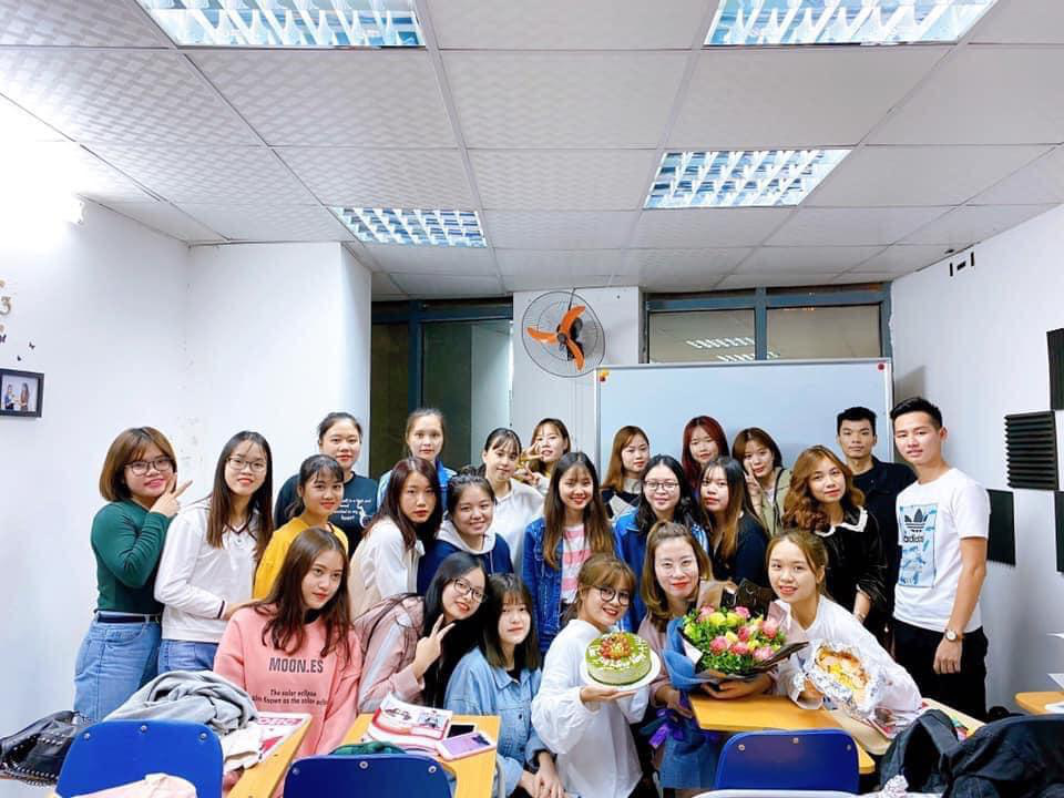 Trung tâm luyện thi TOEIC chất lượng dành cho sinh viên tại Hà Nội - Ảnh 2. Trung tâm luyện thi TOEIC chất lượng dành cho sinh viên tại Hà Nội - Ảnh 2.