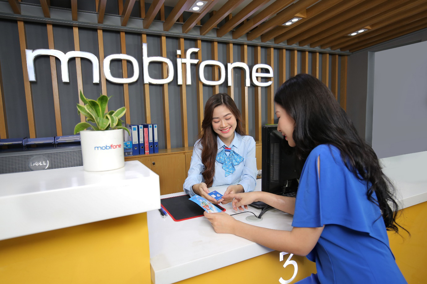 Mobifone chính thức triển khai thí điểm Mobile Money - Ảnh 3. Mobifone chính thức triển khai thí điểm Mobile Money - Ảnh 3.