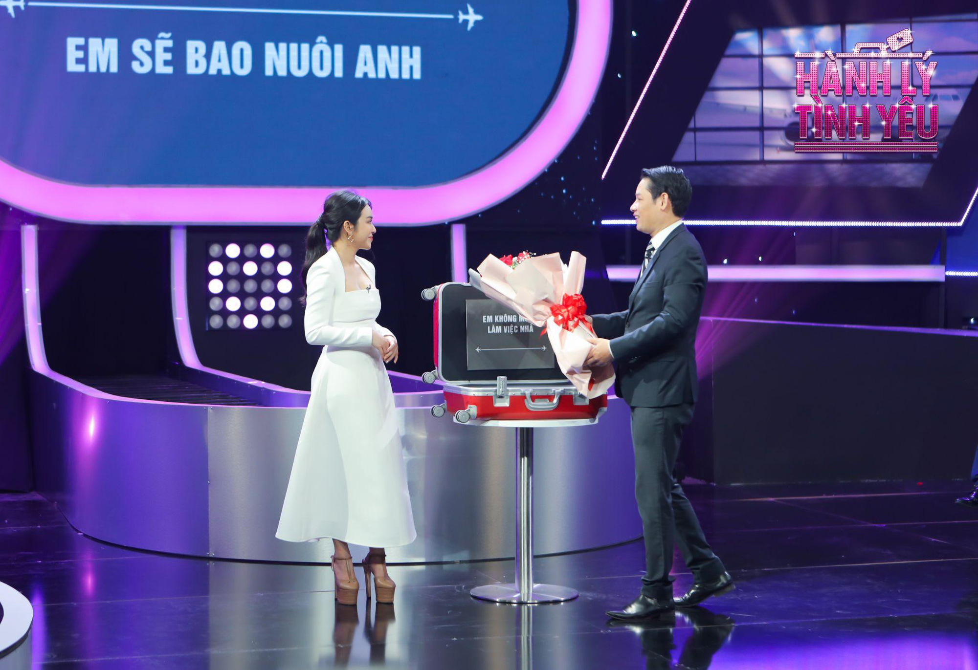 Hành Lý Tình Yêu: Tuyên bố không muốn làm việc nhà, nữ CEO được Lê Hoàng và Xuân Lan thông cảm, nhưng liệu đàn ông có chấp nhận? - Ảnh 5. Hành Lý Tình Yêu: Tuyên bố không muốn làm việc nhà, nữ CEO được Lê Hoàng và Xuân Lan thông cảm, nhưng liệu đàn ông có chấp nhận? - Ảnh 5.