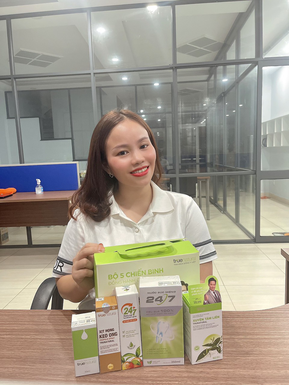 Tiêm đủ 2 mũi vaccine, F0 chia sẻ tinh thần lạc quan “vượt dịch sau 5 ngày” - Ảnh 7. Tiêm đủ 2 mũi vaccine, F0 chia sẻ tinh thần lạc quan “vượt dịch sau 5 ngày” - Ảnh 7.