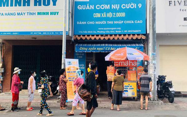 Quên bánh mì drama đi, bánh mì “tặng việc làm” khiến ai cũng phải quay xe - Ảnh 3.