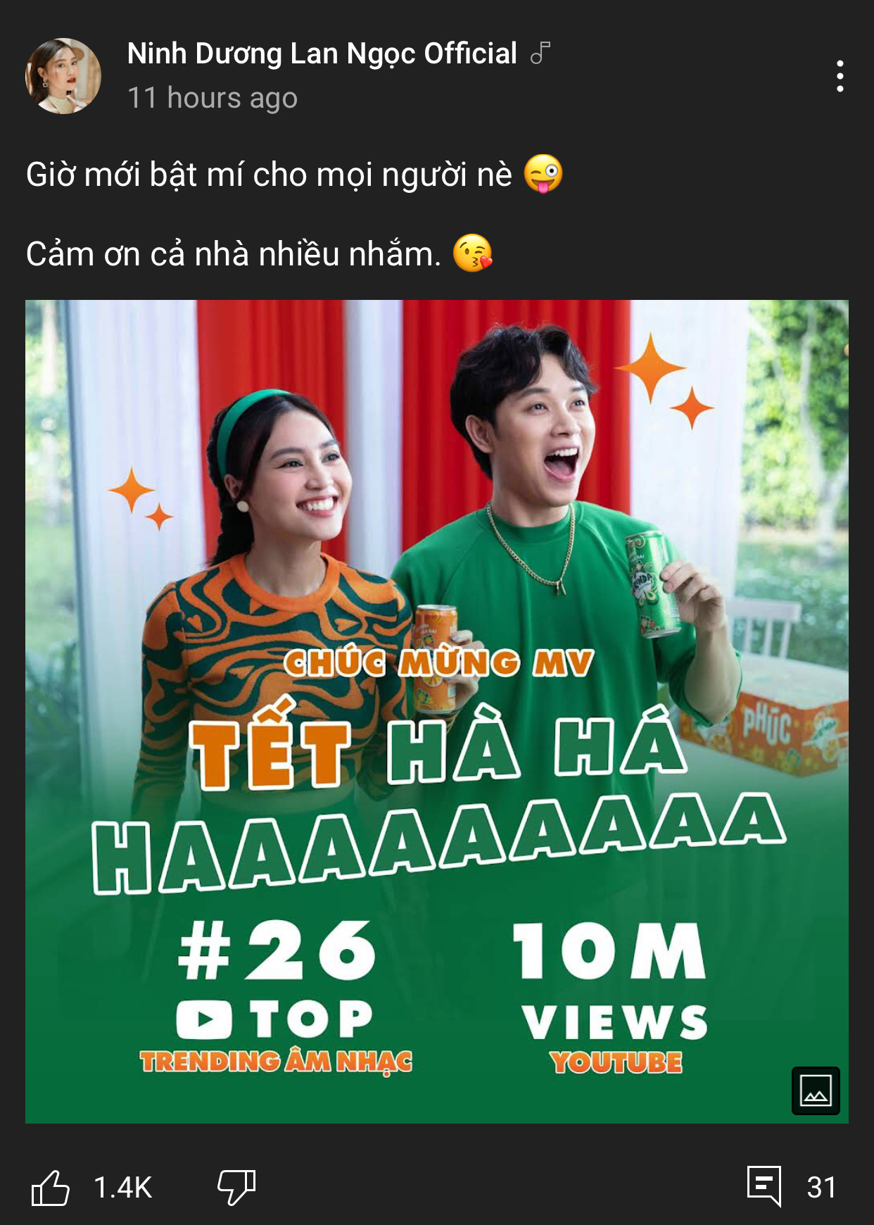 Tr&uacute;c Nh&acirc;n 3 năm li&ecirc;n tiếp được chọn mặt gửi v&agrave;ng trong l&agrave;ng MV Tết - Ảnh 1.