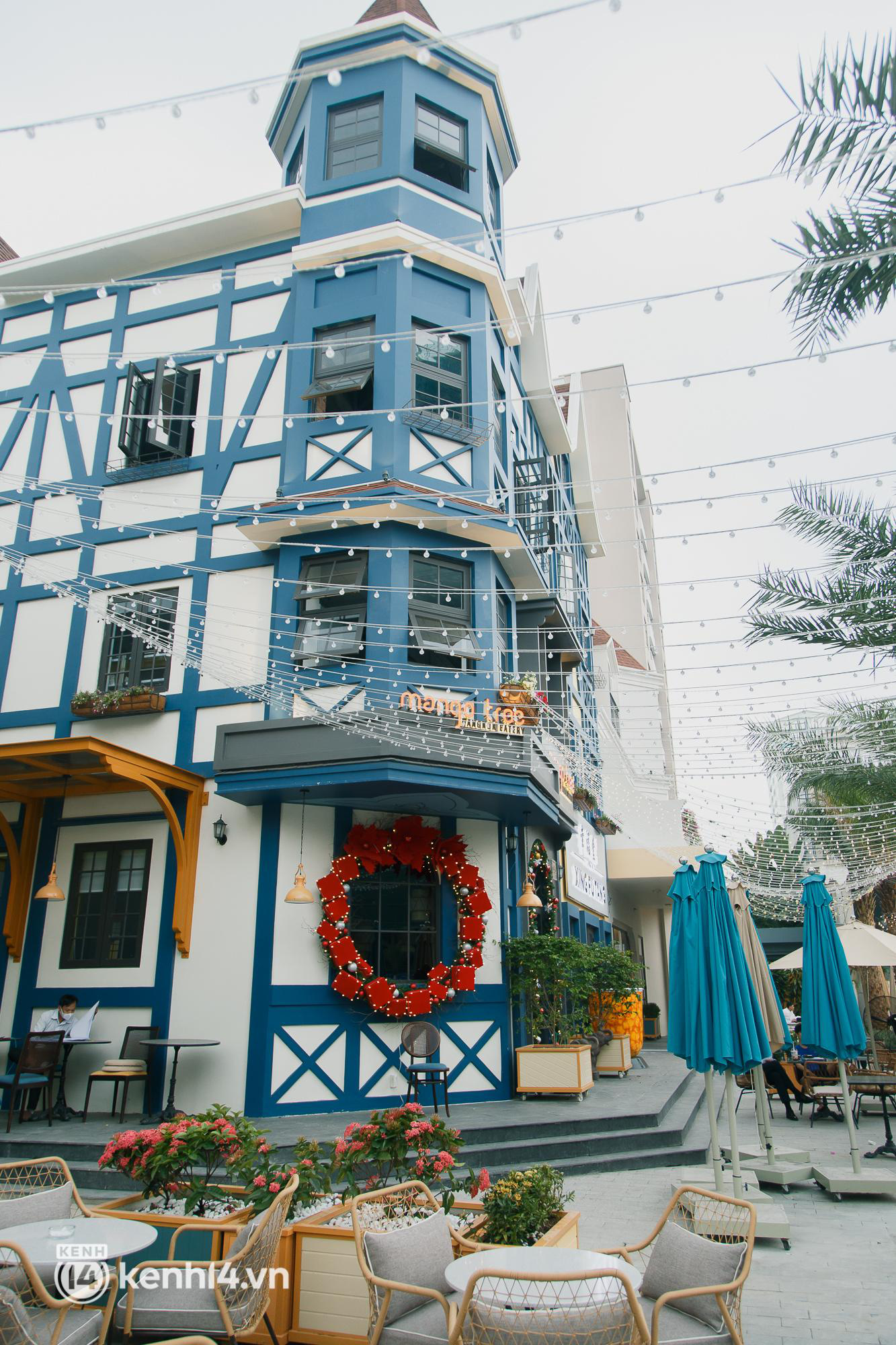 Hé lộ loạt địa điểm siêu đẹp mùa Giáng sinh 2021 ở Sài Gòn: Số 1 mới toanh - hoành tráng từ cái nhìn đầu tiên! - Ảnh 8.