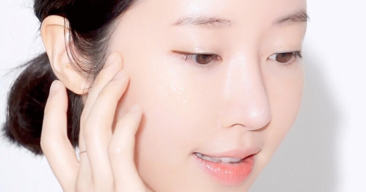 D&ugrave; l&agrave; skincare tối giản kiểu Nhật hay tối đa kiểu H&agrave;n, vẫn kh&ocirc;ng thể n&agrave;o thiếu item n&agrave;y! - Ảnh 2.