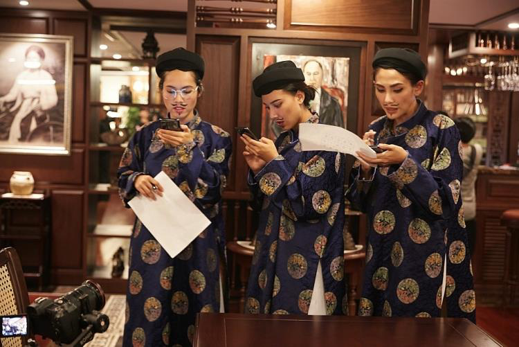 Hương Ly bật khóc nghẹn ngào, Võ Hoàng Yến leo với tốc độ ánh sáng ở tập cuối Vietnam Why Not - Ảnh 2.