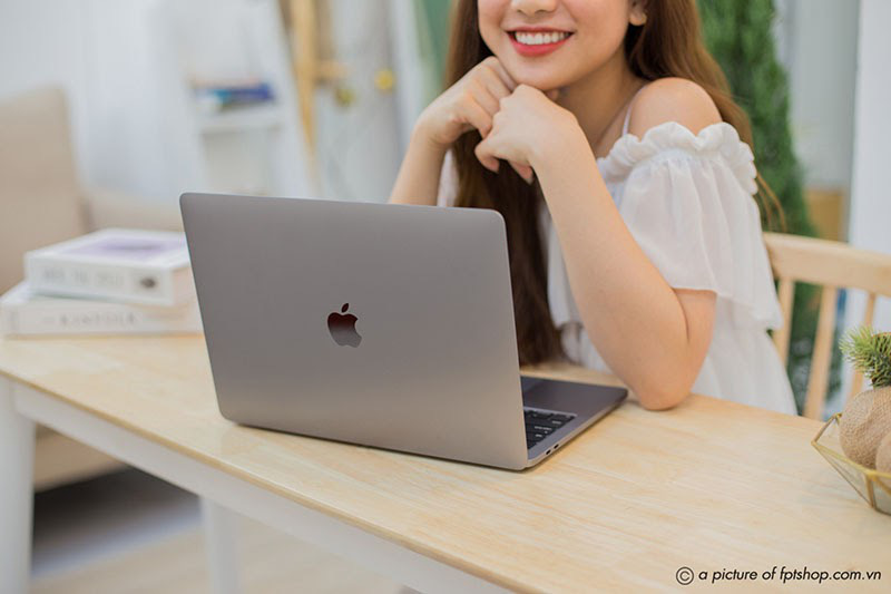 Mừng sinh nhật: FPT Shop giảm giá đến 20% cho sản phẩm Apple - Ảnh 2. Mừng sinh nhật: FPT Shop giảm giá đến 20% cho sản phẩm Apple - Ảnh 2.