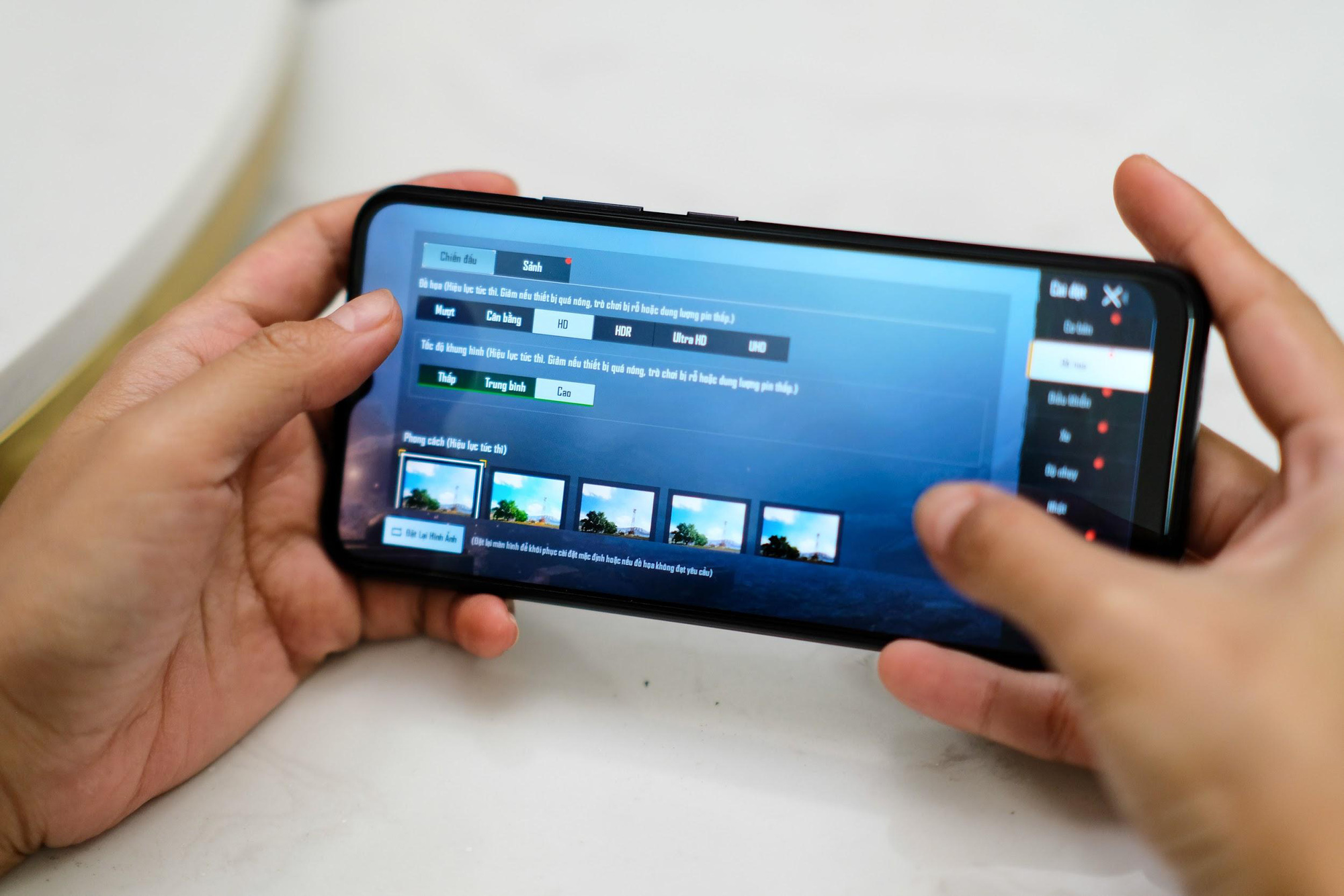 Trải nghiệm khả năng chơi game trên realme narzo 30A: Cấu hình mạnh và nhiều trang bị đáng chú ý - Ảnh 8. Trải nghiệm khả năng chơi game trên realme narzo 30A: Cấu hình mạnh và nhiều trang bị đáng chú ý - Ảnh 8.