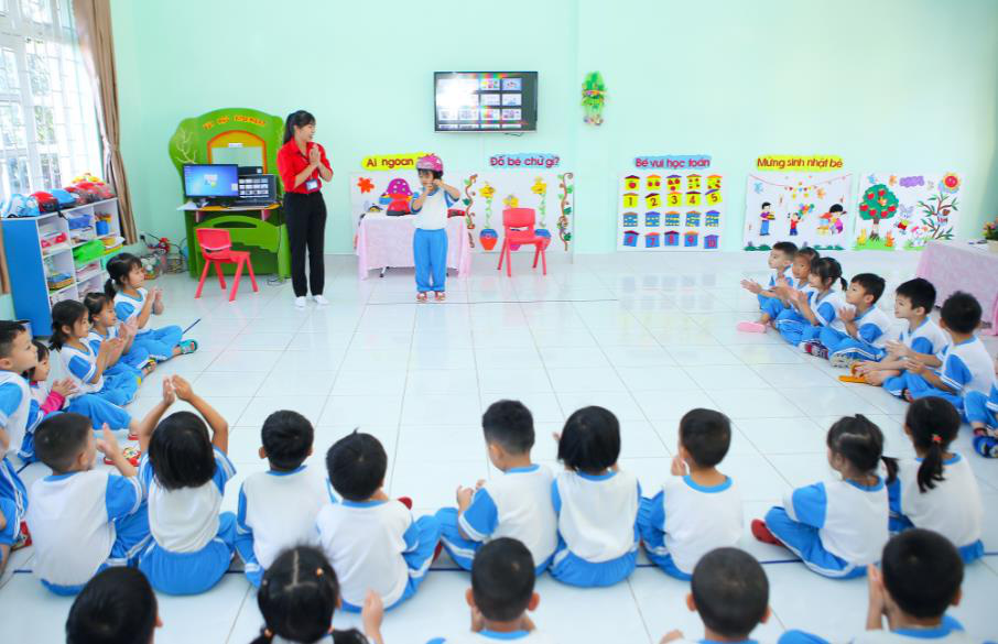 Tôi yêu Việt Nam: Chương trình nâng cao nhận thức xã hội vì tương lai an toàn của trẻ nhỏ - Ảnh 3.