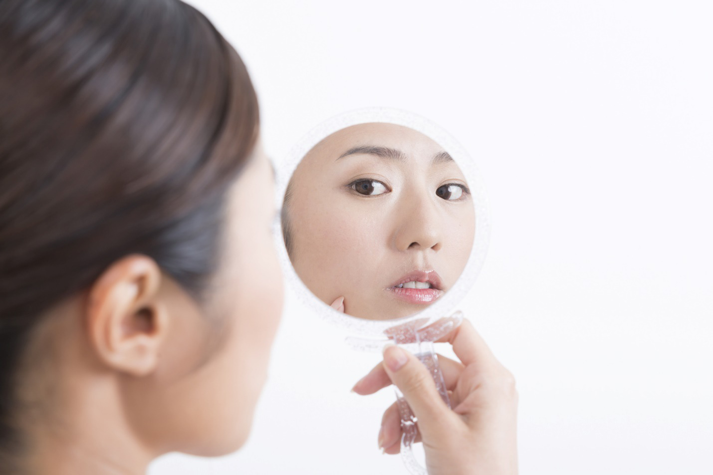 Phụ nữ hiện đại: Nội tâm mạnh mẽ - da dẻ mỏng manh, vì sao vậy? - Ảnh 2. Phụ nữ hiện đại: Nội tâm mạnh mẽ - da dẻ mỏng manh, vì sao vậy? - Ảnh 2.