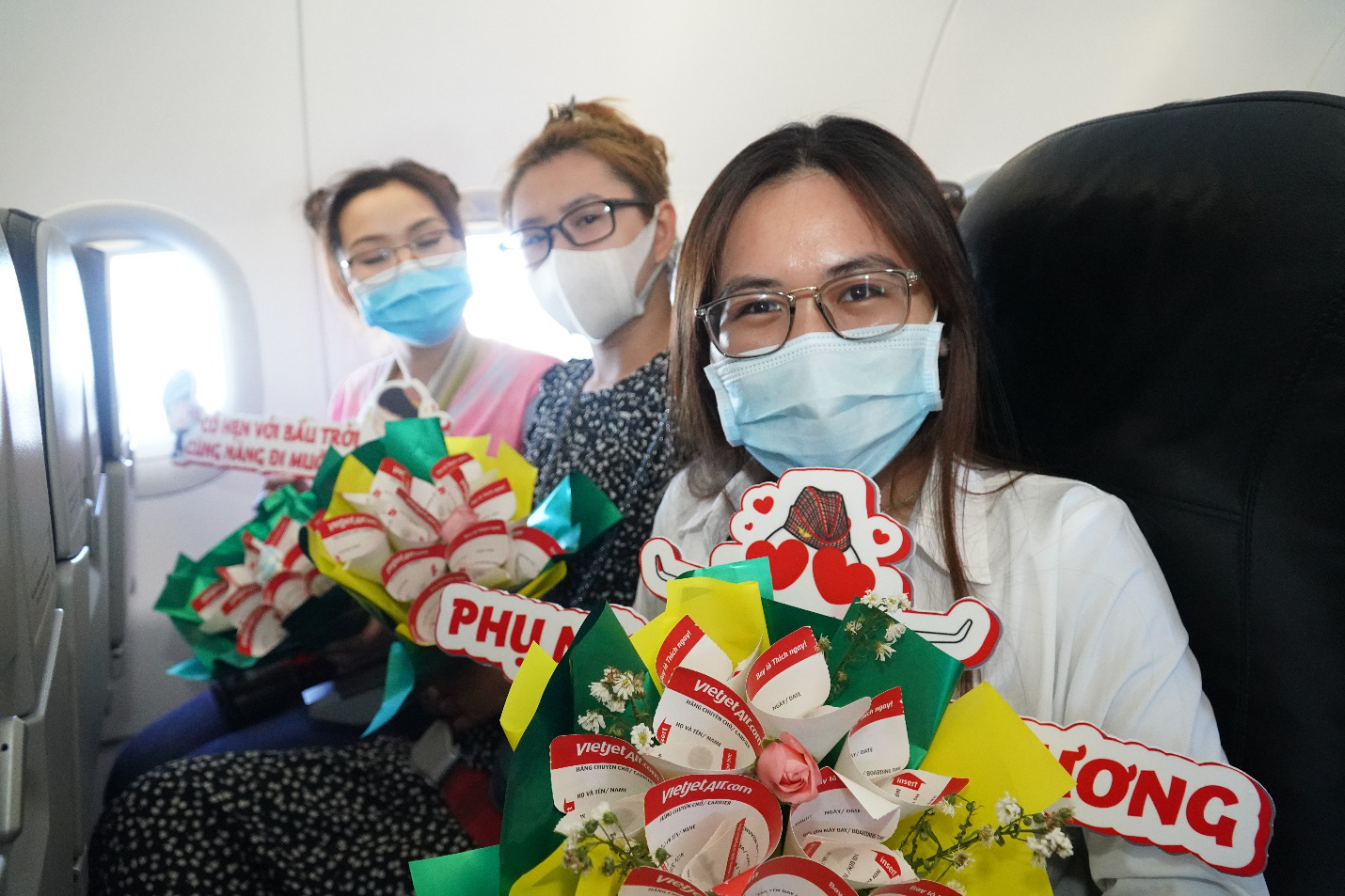 Có hẹn với bầu trời, cùng nàng đi muôn nơi trên tàu bay Vietjet - Ảnh 2.