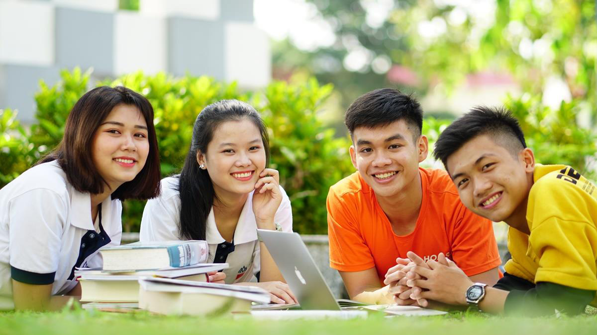 Khoa Kinh tế Quản trị trường Đại học Hoa Sen mở thêm nhiều ngành hot - Ảnh 1. Khoa Kinh tế Quản trị trường Đại học Hoa Sen mở thêm nhiều ngành hot - Ảnh 1.