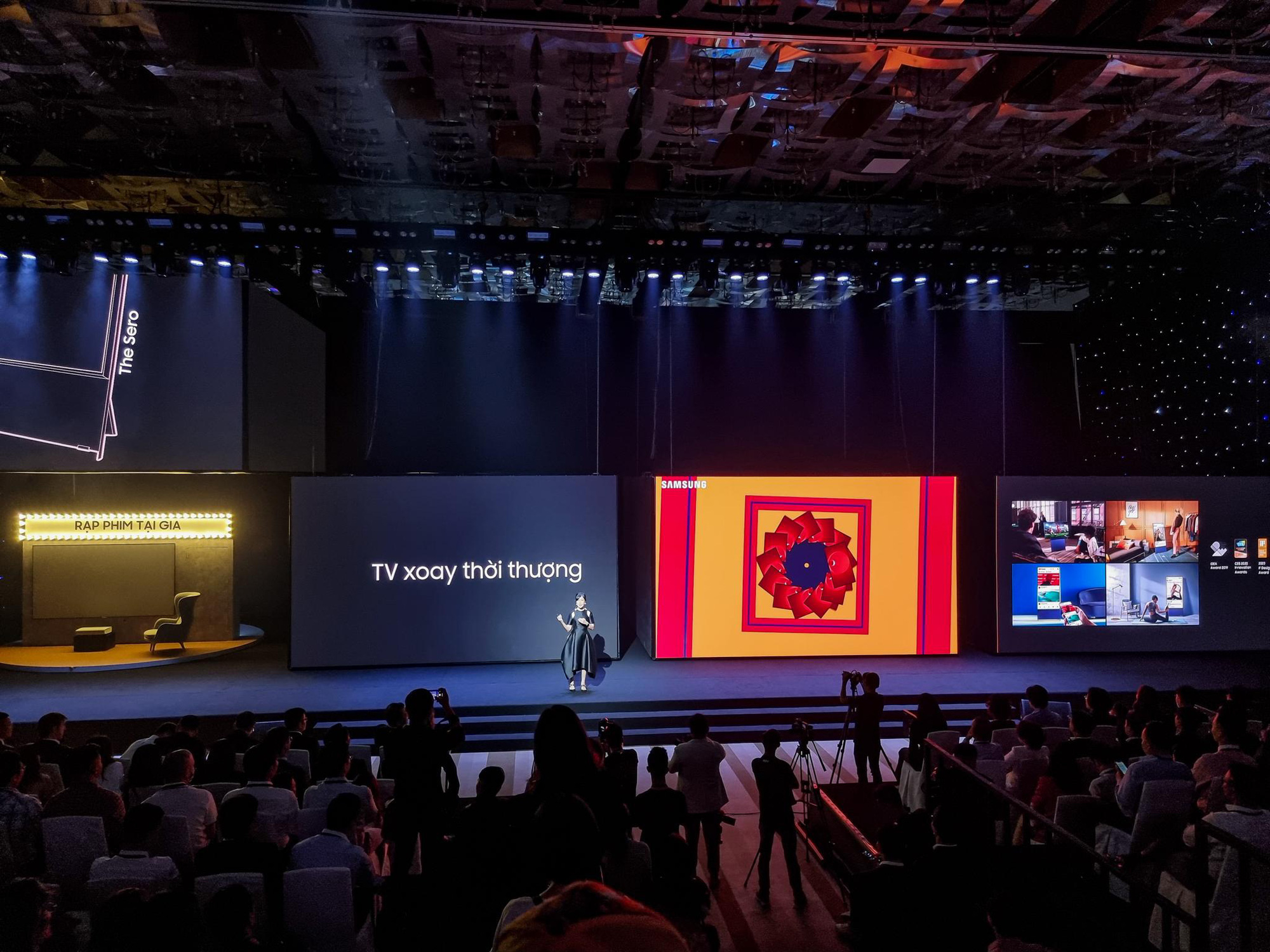 Mãn nhãn với hàng loạt thiết bị nhà thông minh tại sự kiện Tuyệt Tác Công Nghệ 2021 - Ảnh 7. Mãn nhãn với hàng loạt thiết bị nhà thông minh tại sự kiện Tuyệt Tác Công Nghệ 2021 - Ảnh 7.