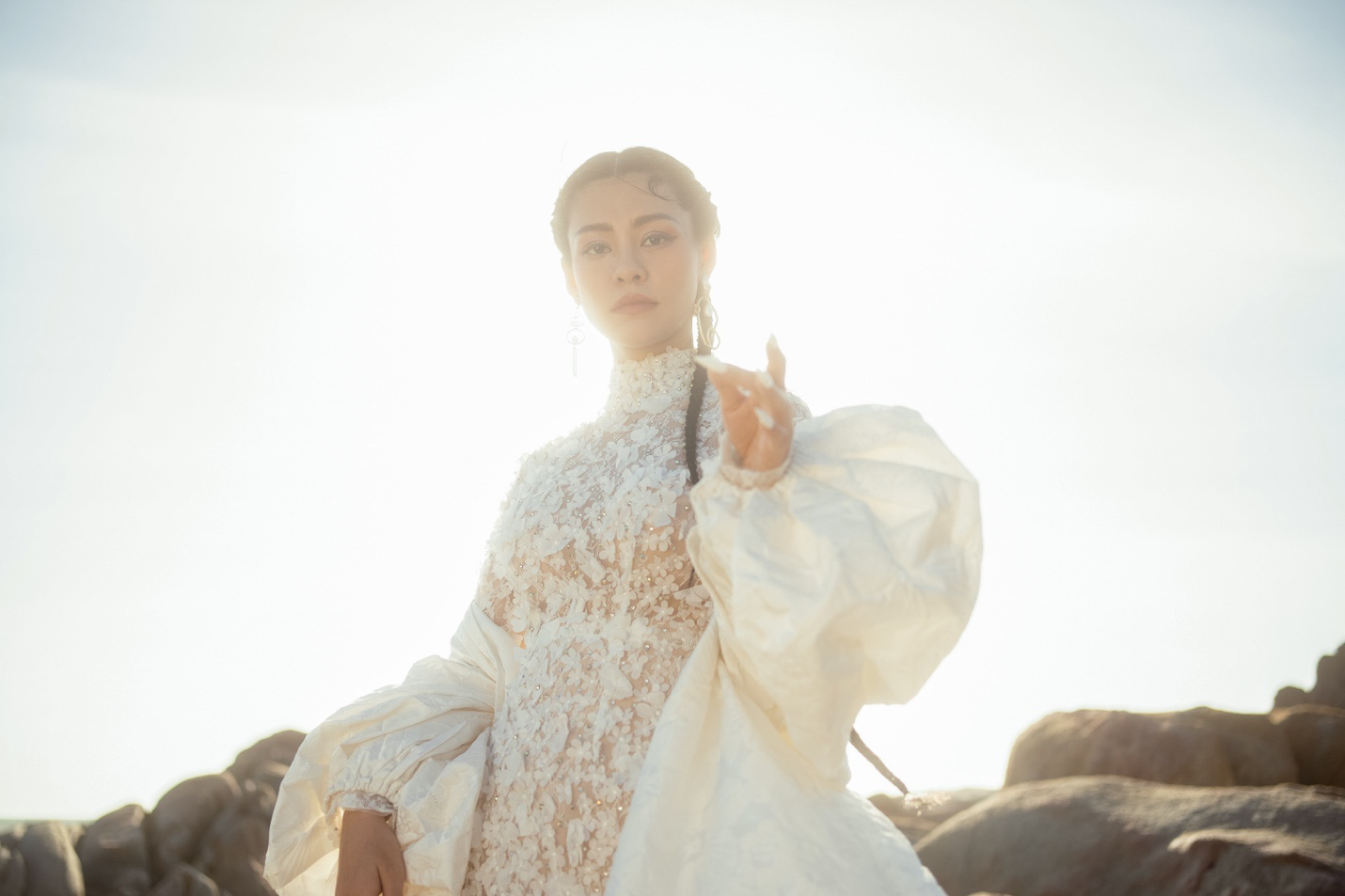 Phải chăng nuối tiếc mối t&igrave;nh qu&aacute; khứ lại l&agrave; nỗi day dứt của chuyện y&ecirc;u thực tại? - Ảnh 3.