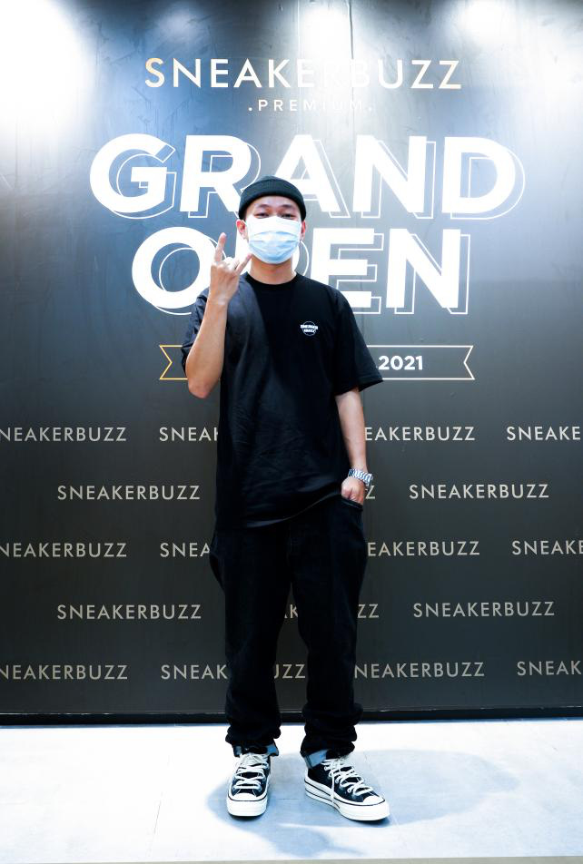 Có gì tại sự kiện Grand Opening của Sneaker Buzz - Premium mà các bạn trẻ Hà Nội lại háo hức đến vậy? - Ảnh 8.