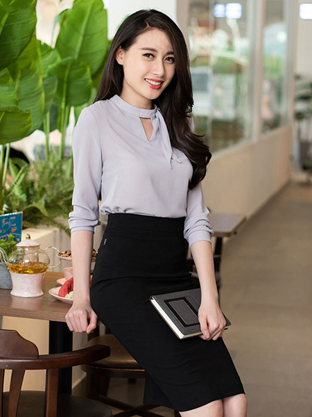 Fashion Khánh Luật - Hành trình xây dựng thương hiệu trong làng thời trang Việt - Ảnh 2.