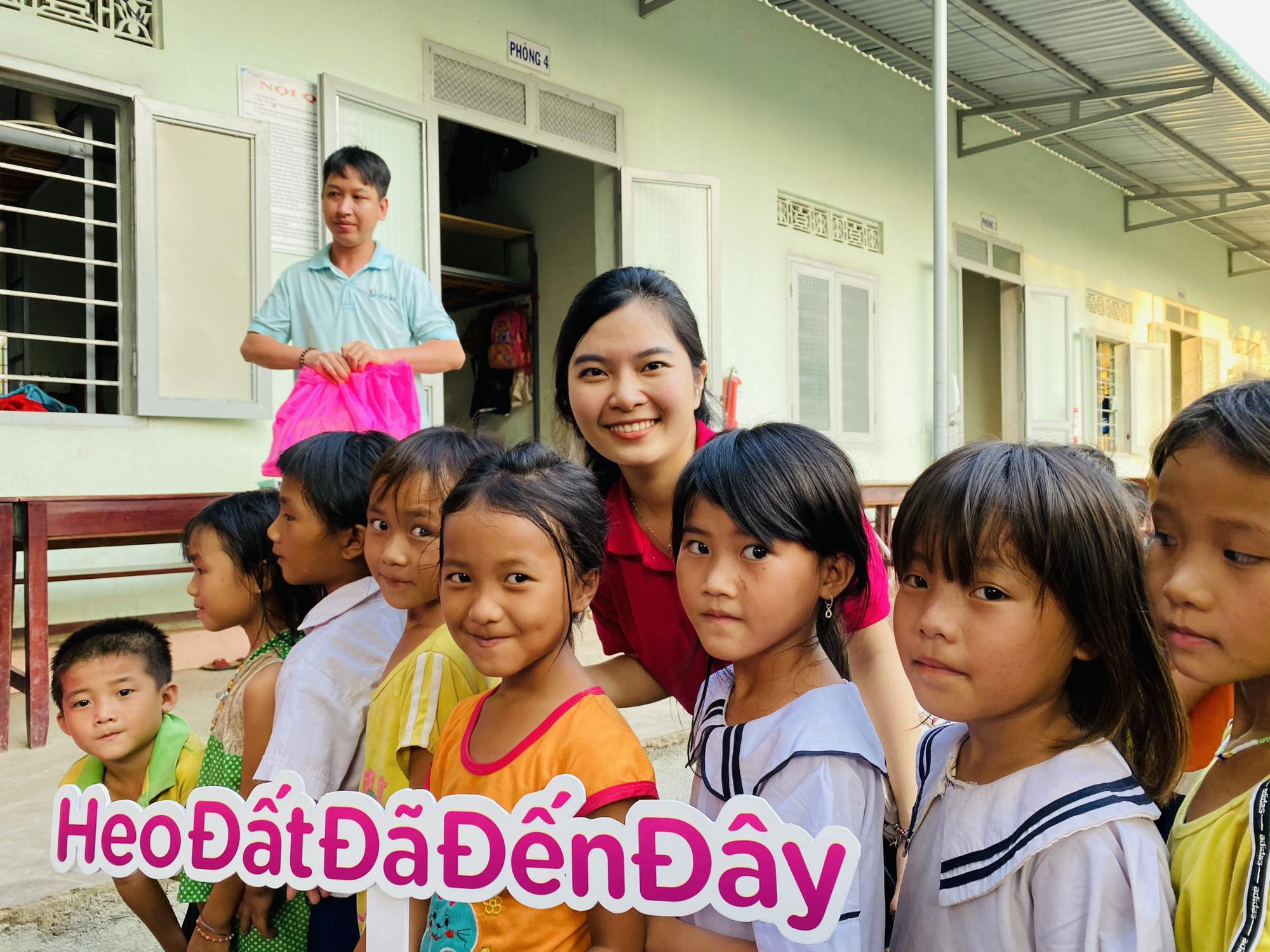 &ldquo;Tiền Heo V&agrave;ng&rdquo; của MoMo mang hạnh ph&uacute;c thật cho trẻ em Việt Nam - Ảnh 1.