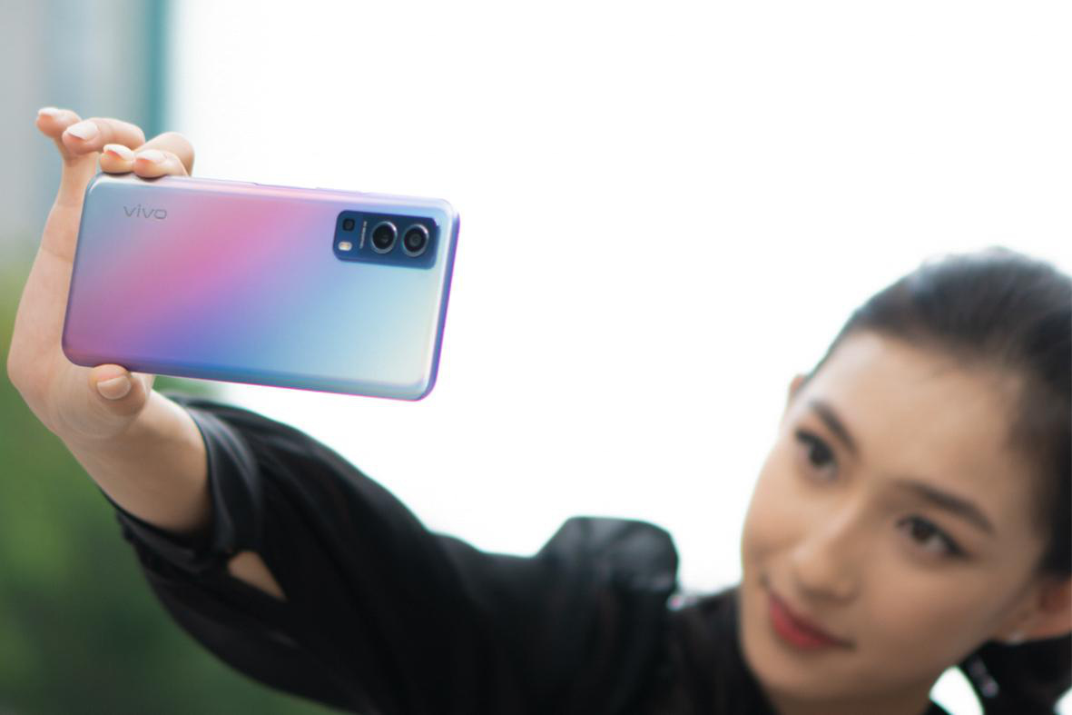 vivo Y72 5G lên kệ Thế Giới Di Động: Giá hời, quà ngon, chốt đi chờ chi - Ảnh 5. vivo Y72 5G lên kệ Thế Giới Di Động: Giá hời, quà ngon, chốt đi chờ chi - Ảnh 5.