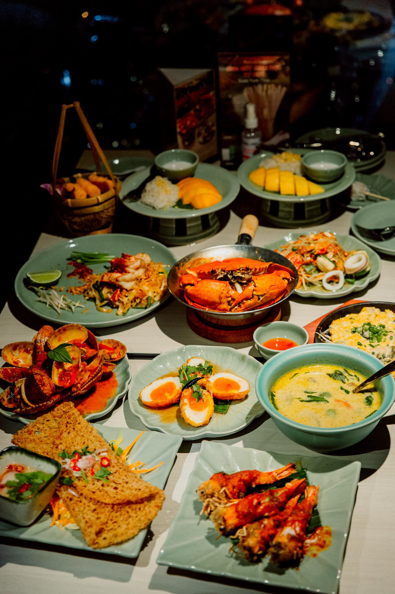 “Ăn sập” xứ chùa Vàng giữa lòng Sài Gòn tại nhà hàng món Thái ngon chuẩn vị - Ảnh 4.