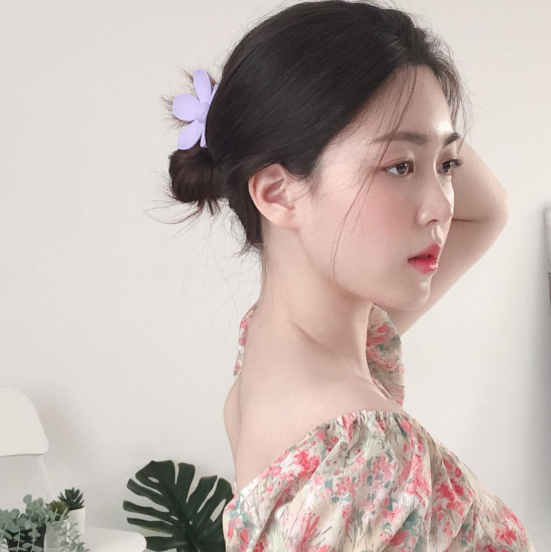 Đây là hộp phấn phủ kiềm dầu giá bình dân, 15 năm qua luôn là best seller vì đa năng không tưởng - Ảnh 4. Đây là hộp phấn phủ kiềm dầu giá bình dân, 15 năm qua luôn là best seller vì đa năng không tưởng - Ảnh 4.