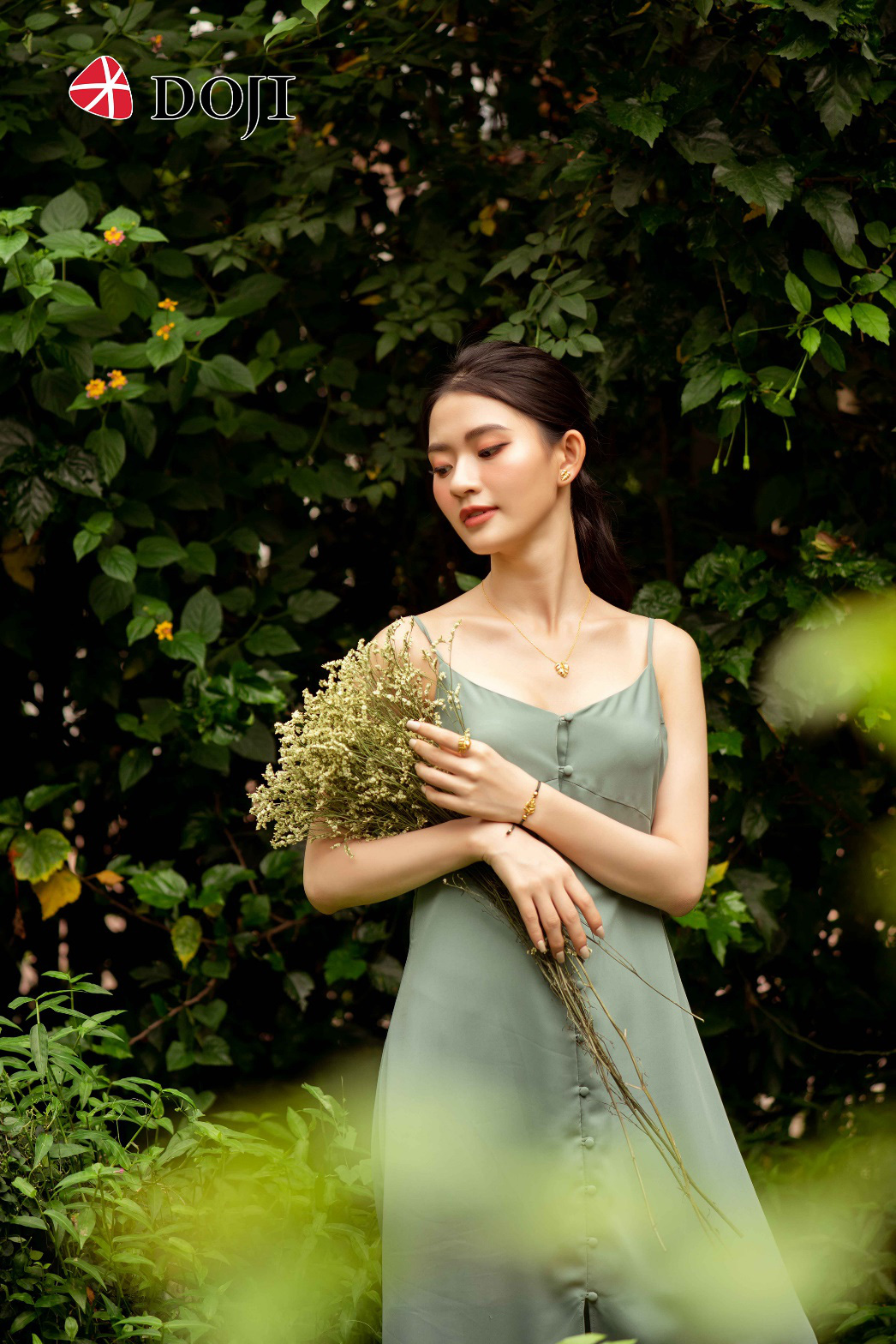 F5 phong cách với BST Trang sức Vàng 24K “Hello Summer” của DOJI - Ảnh 2. F5 phong cách với BST Trang sức Vàng 24K “Hello Summer” của DOJI - Ảnh 2.