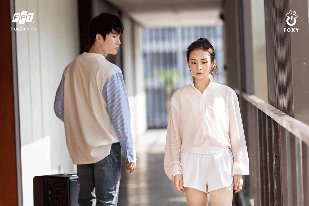 Hé lộ thâm cung bí sử showbiz, Dưới Lớp Vỏ Bọc còn vũ khí nào hút fan - Ảnh 3. Hé lộ thâm cung bí sử showbiz, Dưới Lớp Vỏ Bọc còn vũ khí nào hút fan - Ảnh 3.