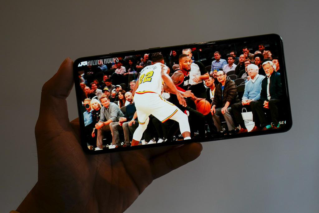 Với những công nghệ này, Galaxy A Series năm nay sẽ là smartphone ở mức giá tầm trung có lực chiến cao nhất hiện tại - Ảnh 4. Với những công nghệ này, Galaxy A Series năm nay sẽ là smartphone ở mức giá tầm trung có lực chiến cao nhất hiện tại - Ảnh 4.