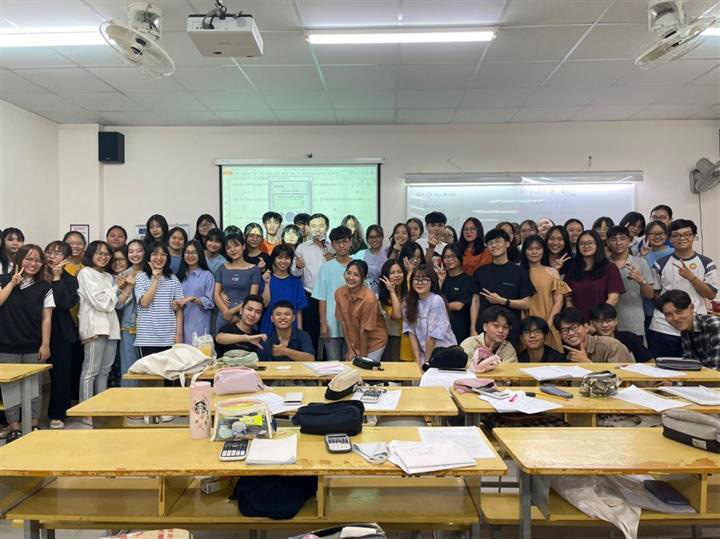Dạy Toán phương pháp xoắn ốc ở lớp thầy Đặng Hoàng Dư - Ảnh 3. Dạy Toán phương pháp xoắn ốc ở lớp thầy Đặng Hoàng Dư - Ảnh 3.