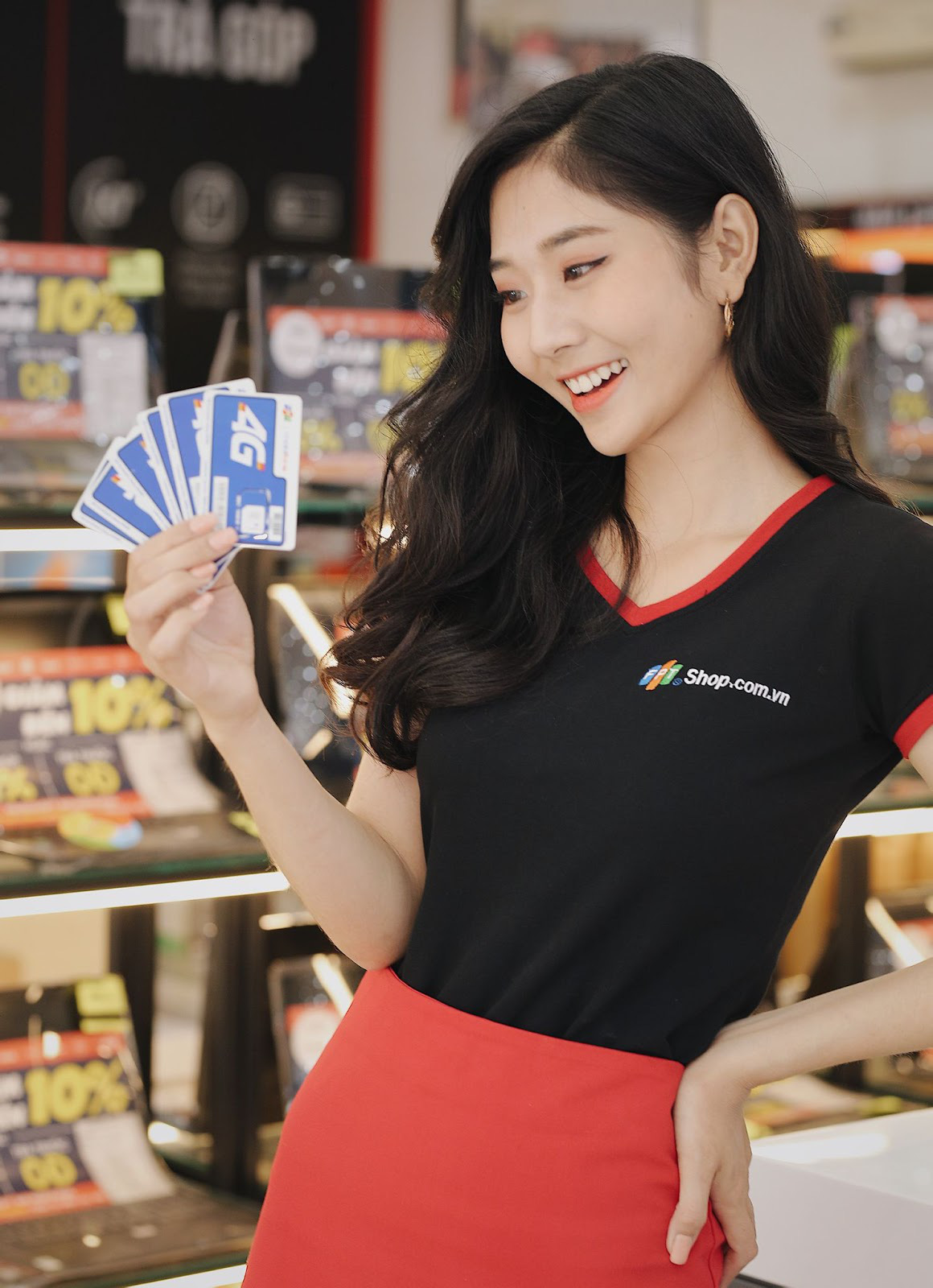 Mua SIM Triệu Ph&uacute; MobiFone 12T, FPT Shop tặng 12 th&aacute;ng sử dụng data 4G - Ảnh 2.