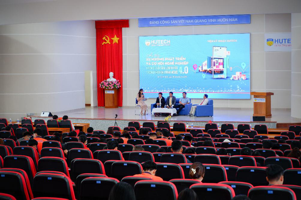 3 lợi thế giúp sinh viên Logistics HUTECH thích nghi với thị trường 4.0 - Ảnh 4.