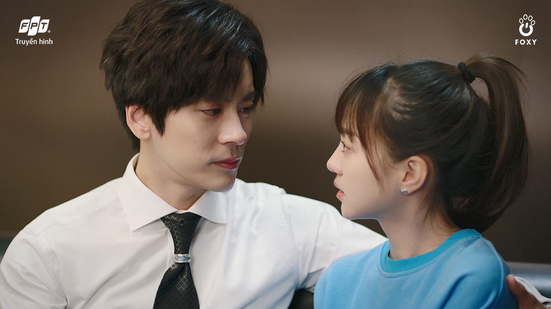 Loạt khoảnh khắc ngọt ngào của cặp đôi hợp đồng hôn nhân trong Nỗi Vương Vấn Của Hạ Tiên Sinh - Ảnh 5. Loạt khoảnh khắc ngọt ngào của cặp đôi hợp đồng hôn nhân trong Nỗi Vương Vấn Của Hạ Tiên Sinh - Ảnh 5.