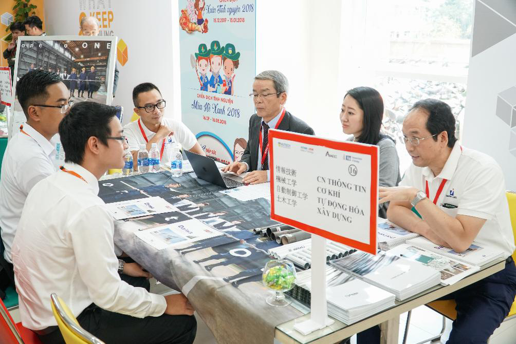 Học Đại học chuẩn Nhật Bản, nắm “vé ưu tiên” tại doanh nghiệp Nhật - Ảnh 2.