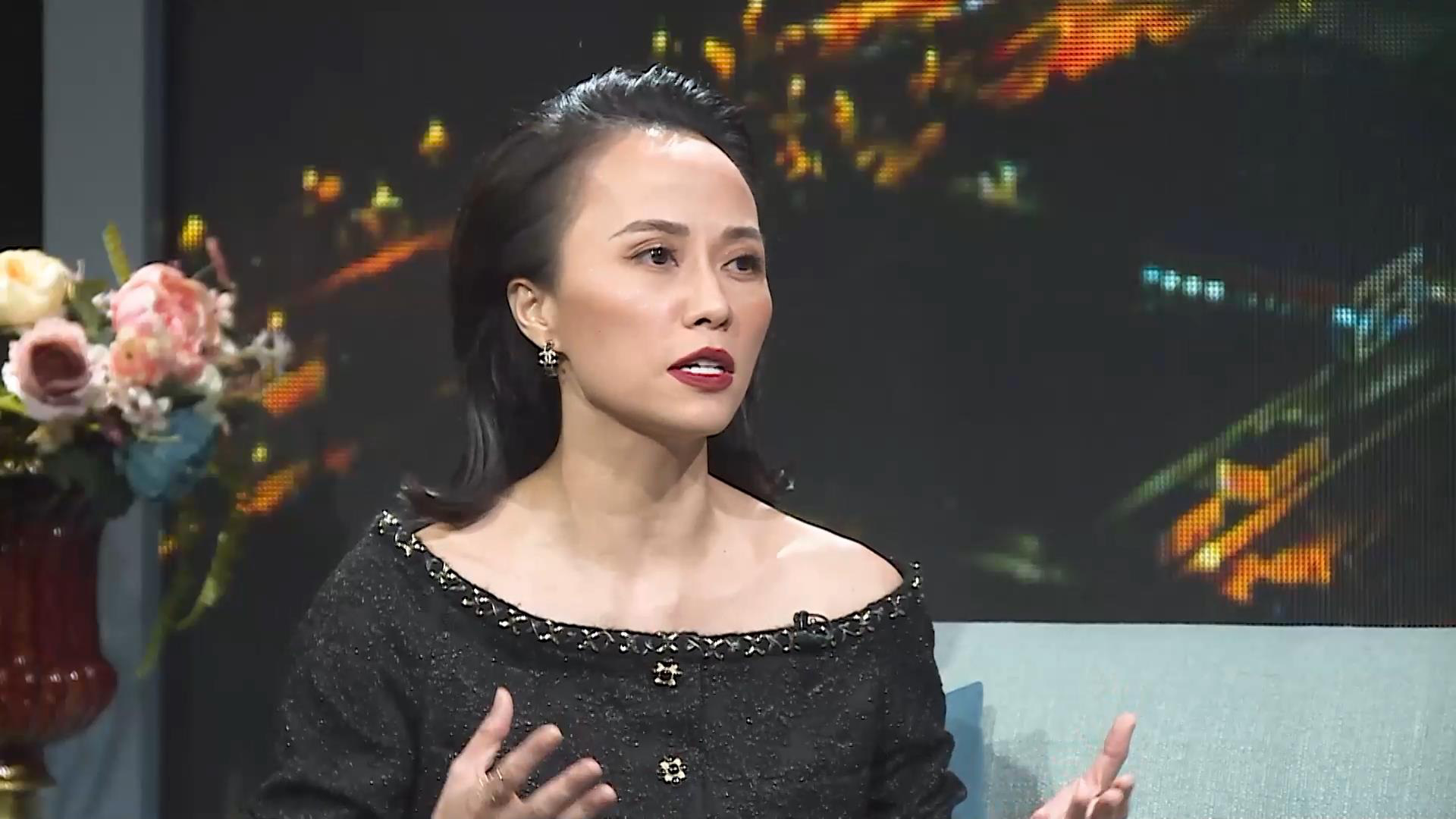 Talk show “Người tiên phong”: Lý giải nguyên nhân của cuộc đại chuyển dịch dân cư lớn bậc nhất trong lịch sử Hà Nội - Ảnh 3. Talk show “Người tiên phong”: Lý giải nguyên nhân của cuộc đại chuyển dịch dân cư lớn bậc nhất trong lịch sử Hà Nội - Ảnh 3.