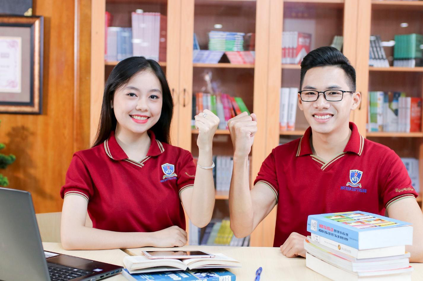 Hai ngành học triển vọng cho dân khối C - Ảnh 1.