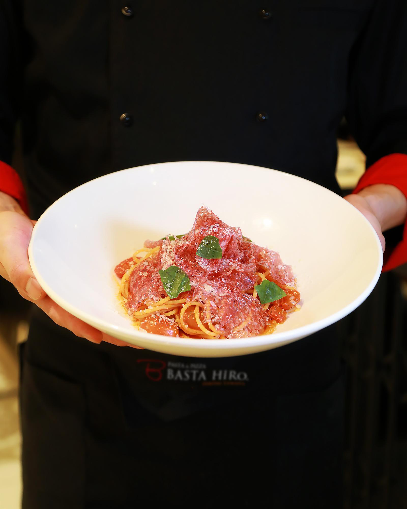 Điều làm nên sự khác biệt khi Pizza kết hợp với Salami của Milano và Hungarian - Ảnh 4. Điều làm nên sự khác biệt khi Pizza kết hợp với Salami của Milano và Hungarian - Ảnh 4.