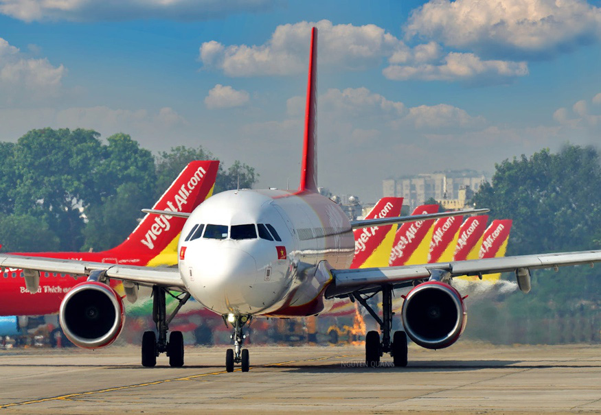 Niềm vui trên những chuyến bay quốc tế thường lệ đầu tiên của Vietjet - Ảnh 4. Niềm vui trên những chuyến bay quốc tế thường lệ đầu tiên của Vietjet - Ảnh 4.