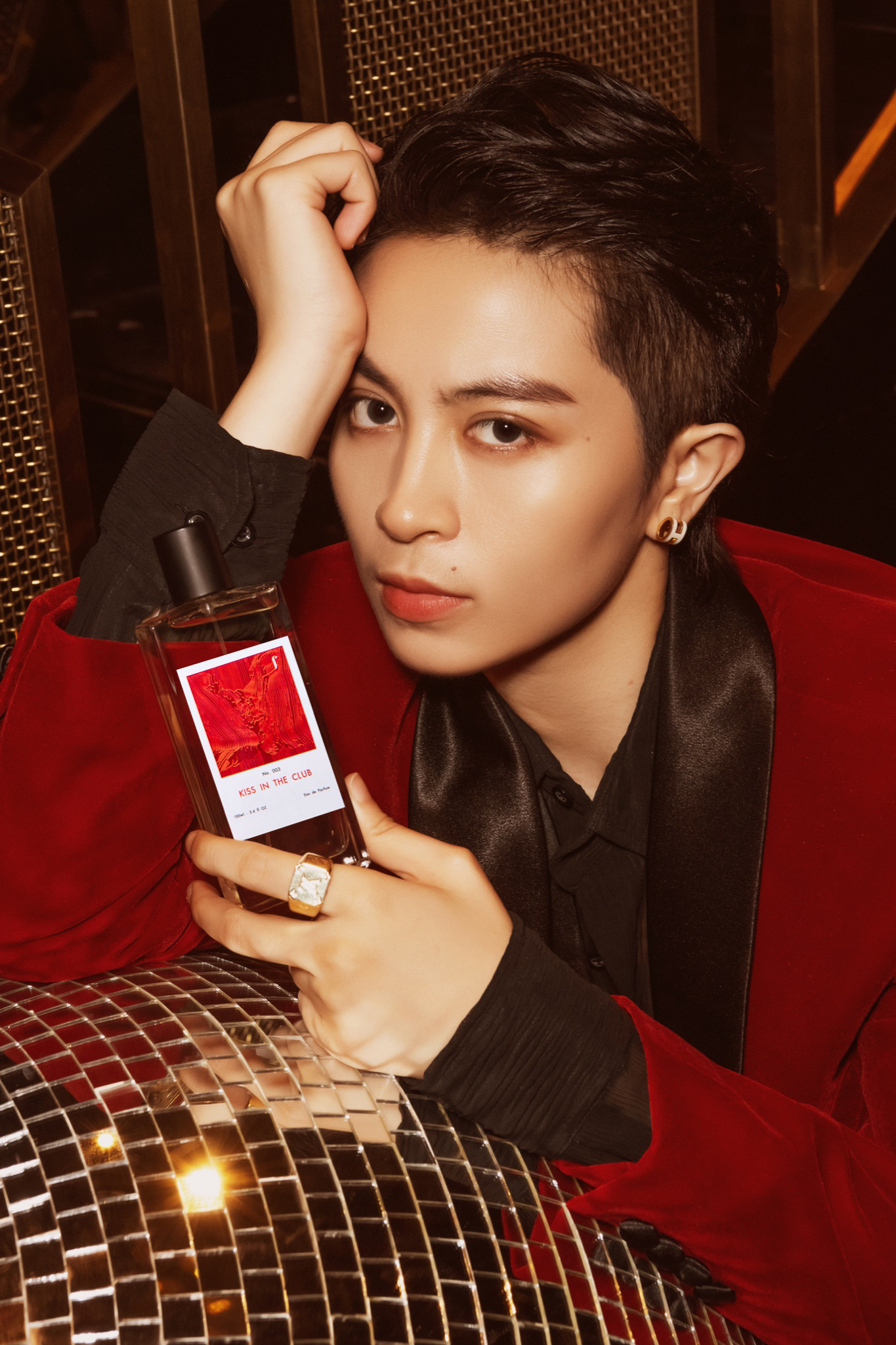 Ra mắt thương hiệu ri&ecirc;ng, Gil L&ecirc; c&oacute; ngay biệt danh mới &ldquo;Gil Tổng Thơm Tho&rdquo; - Ảnh 1.