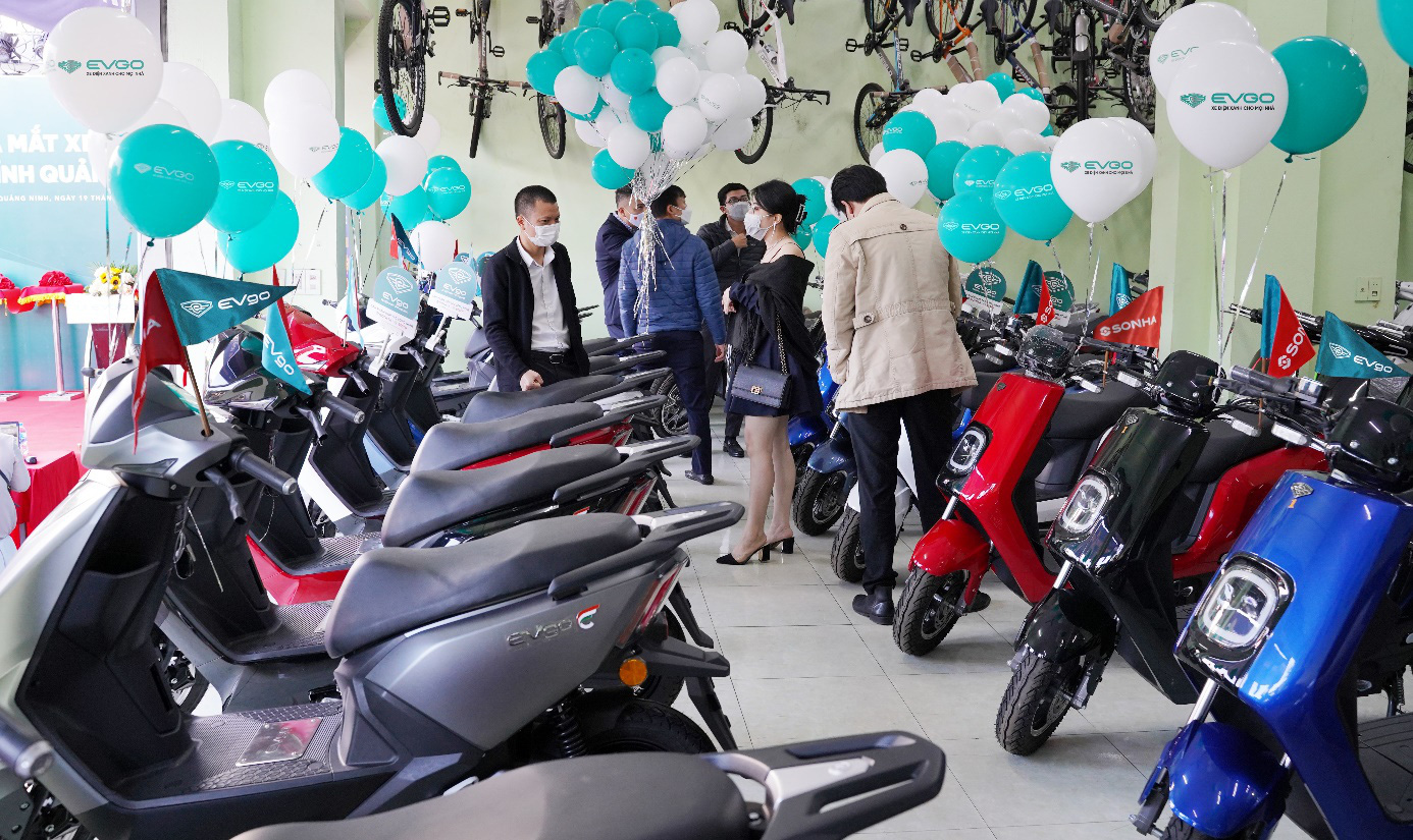 Xe máy điện EVGO của Sơn Hà ra mắt khách hàng tại Quảng Ninh - Ảnh 4.