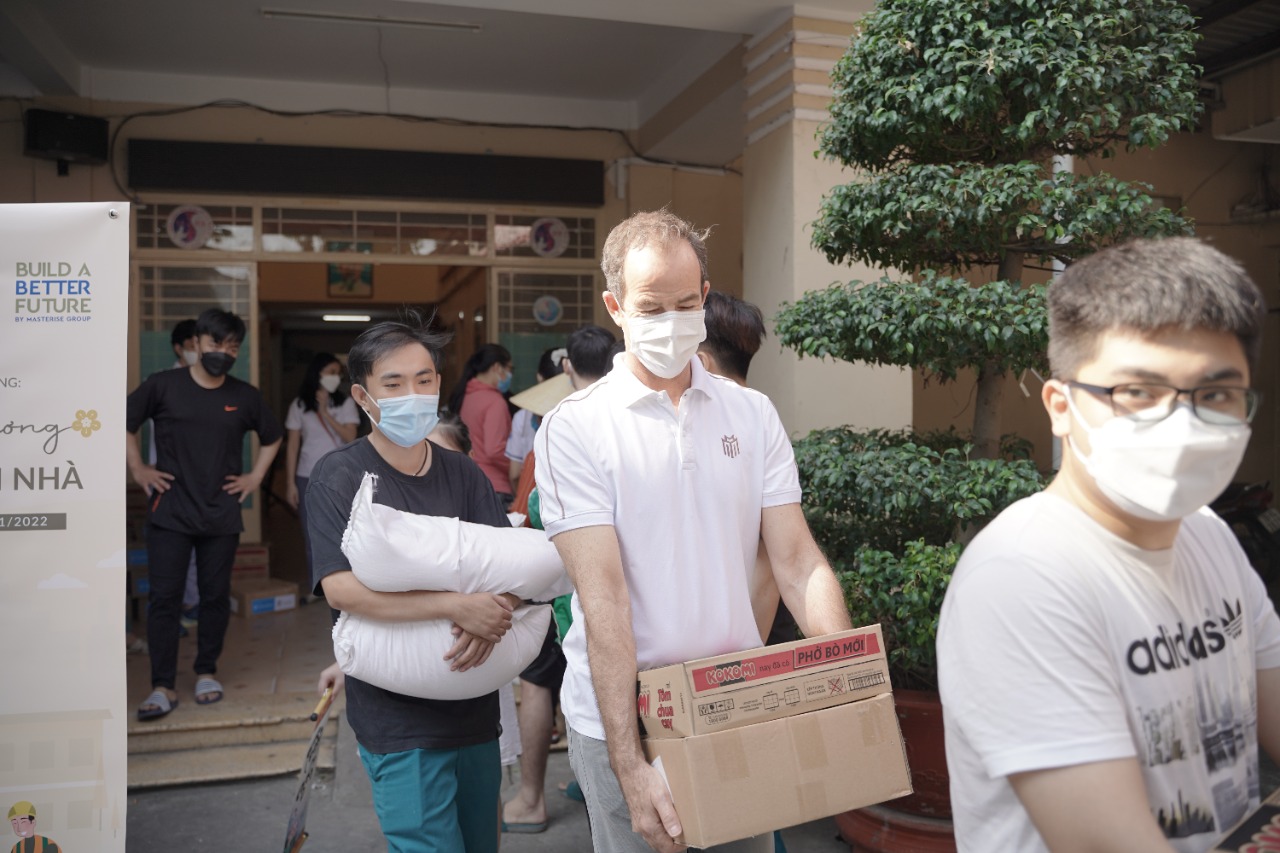 Masterise Group “Trao yêu thương – Gửi Tết đến mọi nhà” - Ảnh 1. Masterise Group “Trao yêu thương – Gửi Tết đến mọi nhà” - Ảnh 1.