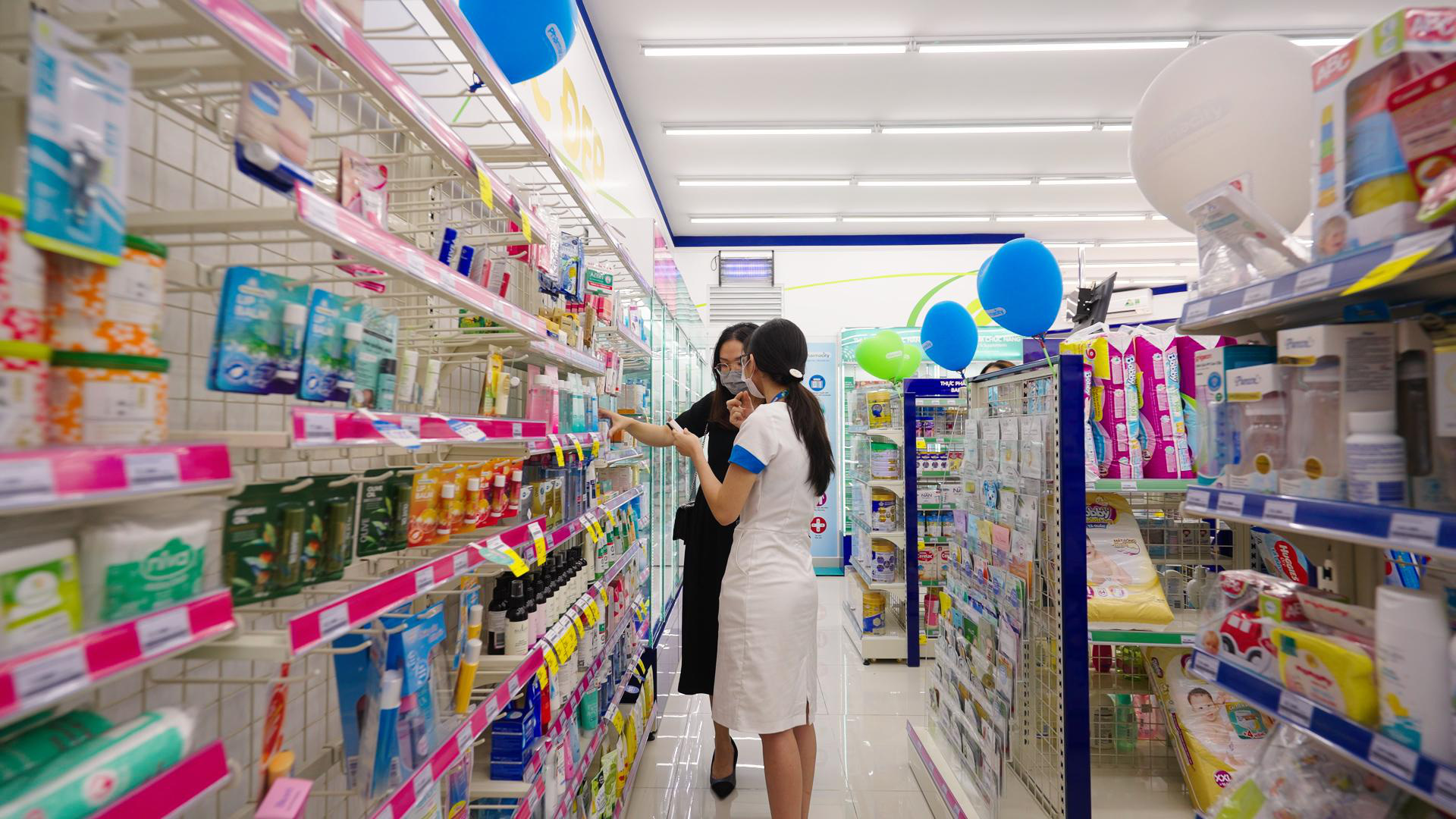 Pharmacity hợp tác cùng RELEX Solutions trong tối ưu hóa chuỗi cung ứng - Ảnh 2. Pharmacity hợp tác cùng RELEX Solutions trong tối ưu hóa chuỗi cung ứng - Ảnh 2.