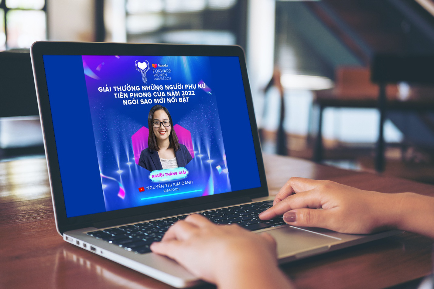 Đại diện Việt Nam giành giải “Ngôi sao mới nổi bật” tại LFWA - Ảnh 1. Đại diện Việt Nam giành giải “Ngôi sao mới nổi bật” tại LFWA - Ảnh 1.