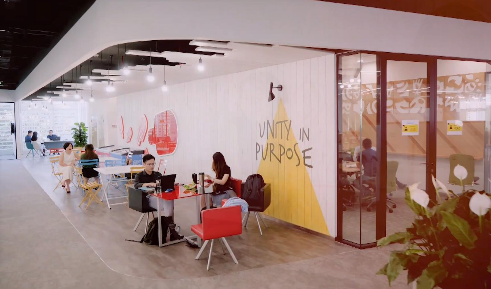 Chủ tịch Unilever: Phụ nữ là nguồn lực quan trọng cho phát triển bền vững - Ảnh 2. Chủ tịch Unilever: Phụ nữ là nguồn lực quan trọng cho phát triển bền vững - Ảnh 2.