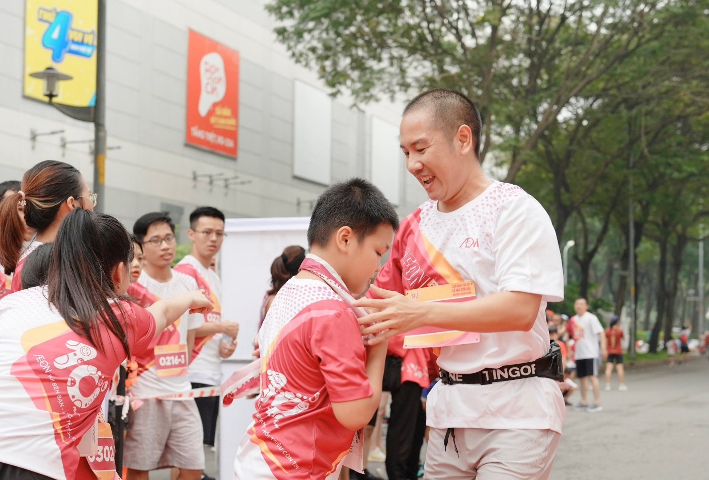 Giới trẻ “chen chân” đổ về ngày hội văn hóa Việt - Nhật tại AEON Tân Phú - Ảnh 3.